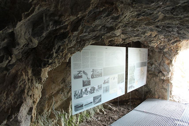 Εκθεσιακός χώρος σε σπηλιά στην Αρχαία Ασίνη