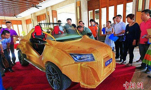 Το πρώτο 3D εκτυπωμένο αυτοκίνητο εν δράσει!
