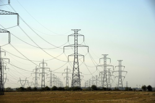 Αγορά ενέργειας: Ενίσχυση της δύναμης των καταναλωτών ζητά το ΕΚ