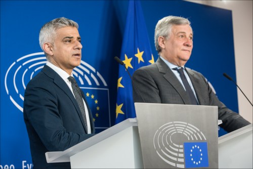 Δήμαρχος Λονδίνου: «Θα συνεχίσουμε να είμαστε μέλη της Ευρωπαϊκής οικογένειας»