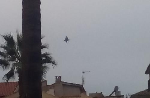 Φωτογραφήσαμε το F16 που τρόμαξε το Ναύπλιο