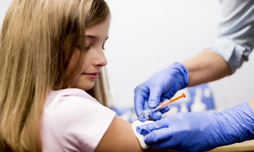 Οι γιατροί της Αργολίδας κατακεραυνώνουν το αντιεμβολιαστικό κίνημα