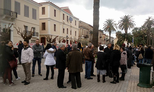 «Διαδήλωσαν» και οι τουρίστες στο Ναύπλιο!