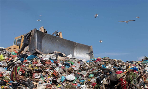 Θα βρουν οι δήμοι λύση για τα σκουπίδια ή θα τους πνίξουν;