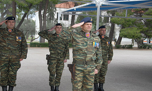 Τιμούν τους πεσόντες αξιωματικούς στο Ναύπλιο