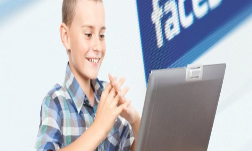 Γιατί τα παιδάκια να μην έχουν Facebook;