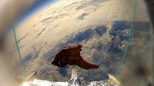 Video. Η πρώτη μπριζόλα που ταξίδεψε στο διάστημα!