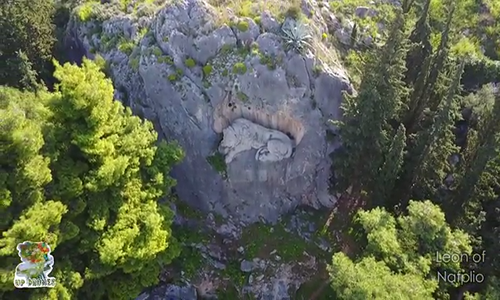 Το λιοντάρι που κοιμάται στο Ναύπλιο - Βίντεο από Drone