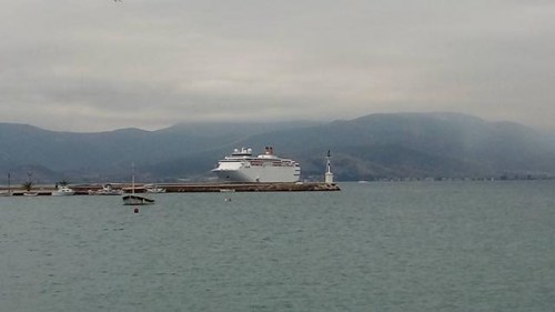 Το κρουαζιερόπλοιο που «τρόμαξε» την Καλαμάτα κατέπλευσε στο Ναύπλιο