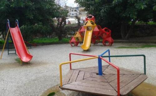 Αλλάζουν εικόνα οι παιδικές χαρές στο Ναύπλιο