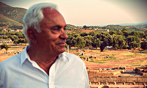 Ο γνωστός αρχαιολόγος Πέτρος Θέμελης στο Ναύπλιο