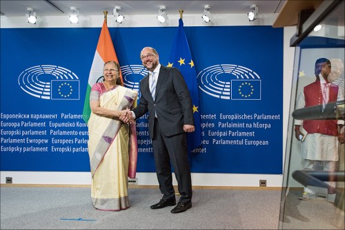 Η πρόεδρος της Κάτω Βουλής της Ινδίας Sumitra Mahajan στο ΕΚ