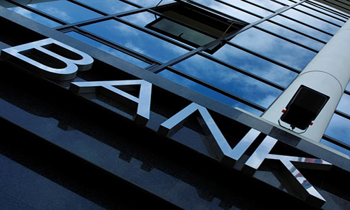 Ένεση ρευστότητας στις τράπεζες που ανοίγουν και πάλι από Δευτέρα
