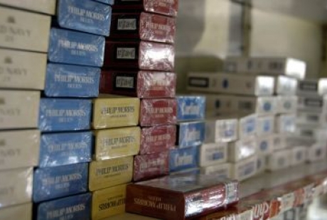Άργος: Οδηγούσαν παρέα με 35 πακέτα λαθραία τσιγάρα