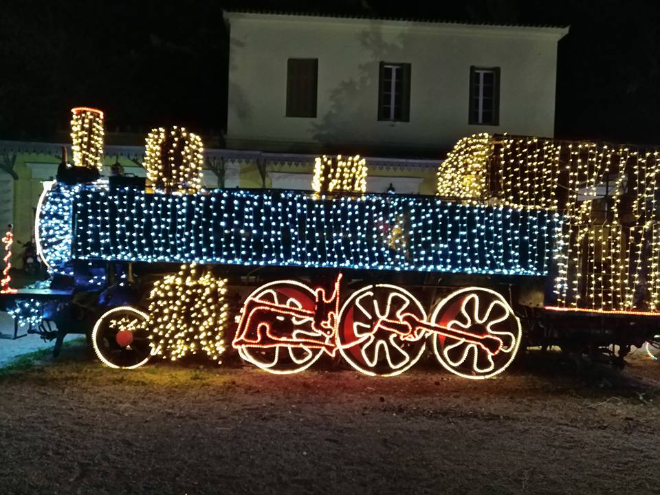 Χριστουγεννιάτικο τρένο στο Ναύπλιο