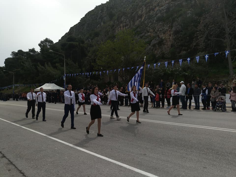 Μαθητική και στρατιωτική παρέλαση στο Ναύπλιο 25 Μαρτίου 2018