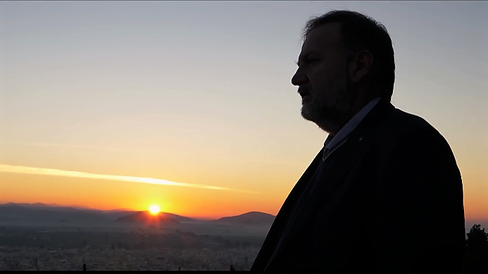Επικό βίντεο του υποψήφιου Χειβιδόπουλου