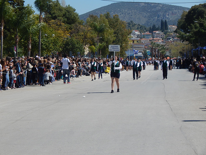 100 φωτογραφίες από την παρέλαση του Ναυπλίου