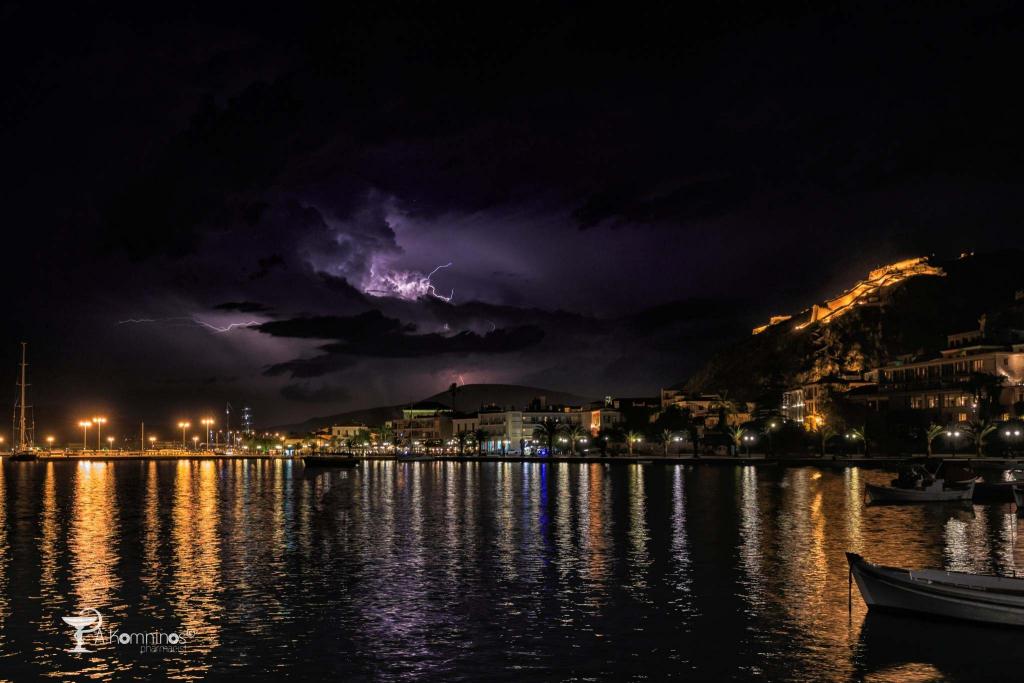 Οι μετεωρολόγοι "ρίχνουν" την καταιγίδα πάνω σε Αργολίδα και Πελοπόννησο (Vid)