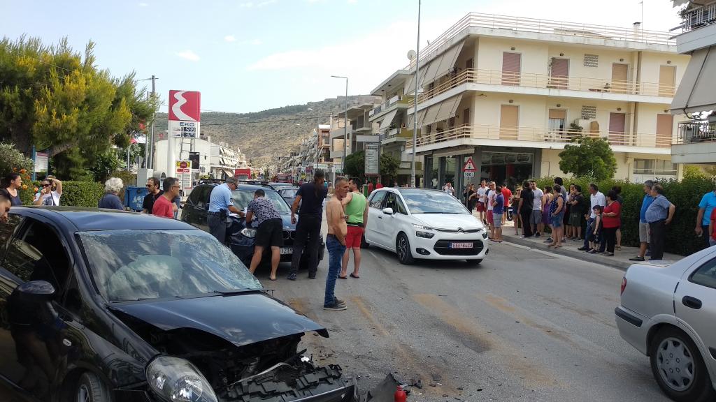 Συγκλονίζουν όσα λένε οι οδηγοί που ενεπλάκησαν στο μεγάλο τροχαίο ατύχημα στο Ναύπλιο