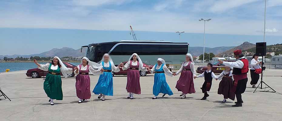 Παραδοσιακοί χοροί λιμάνι Ναυπλίου