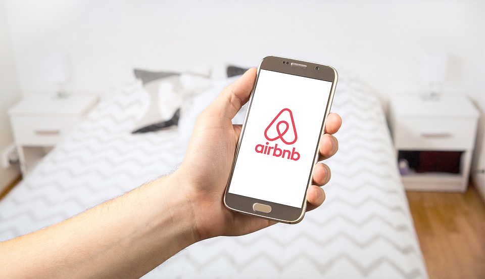 Οριστική απαγόρευση Airbnb σε πολυκατοικία