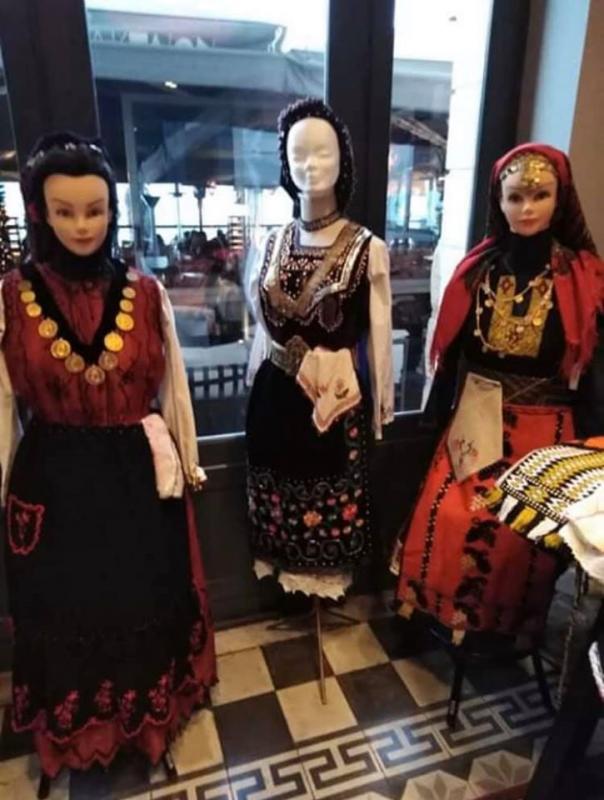 Παρουσίαση παραδοσιακών φορεσιών στην κοπή της πίτας του Συλλόγου Θρακών Αργολίδας